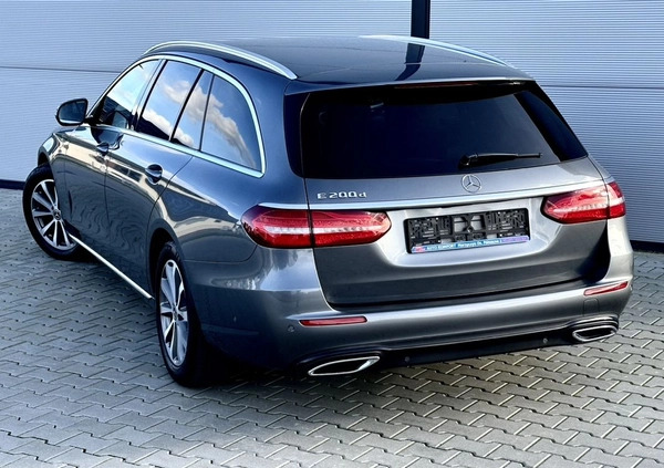 Mercedes-Benz Klasa E cena 116999 przebieg: 149542, rok produkcji 2018 z Sośnicowice małe 631